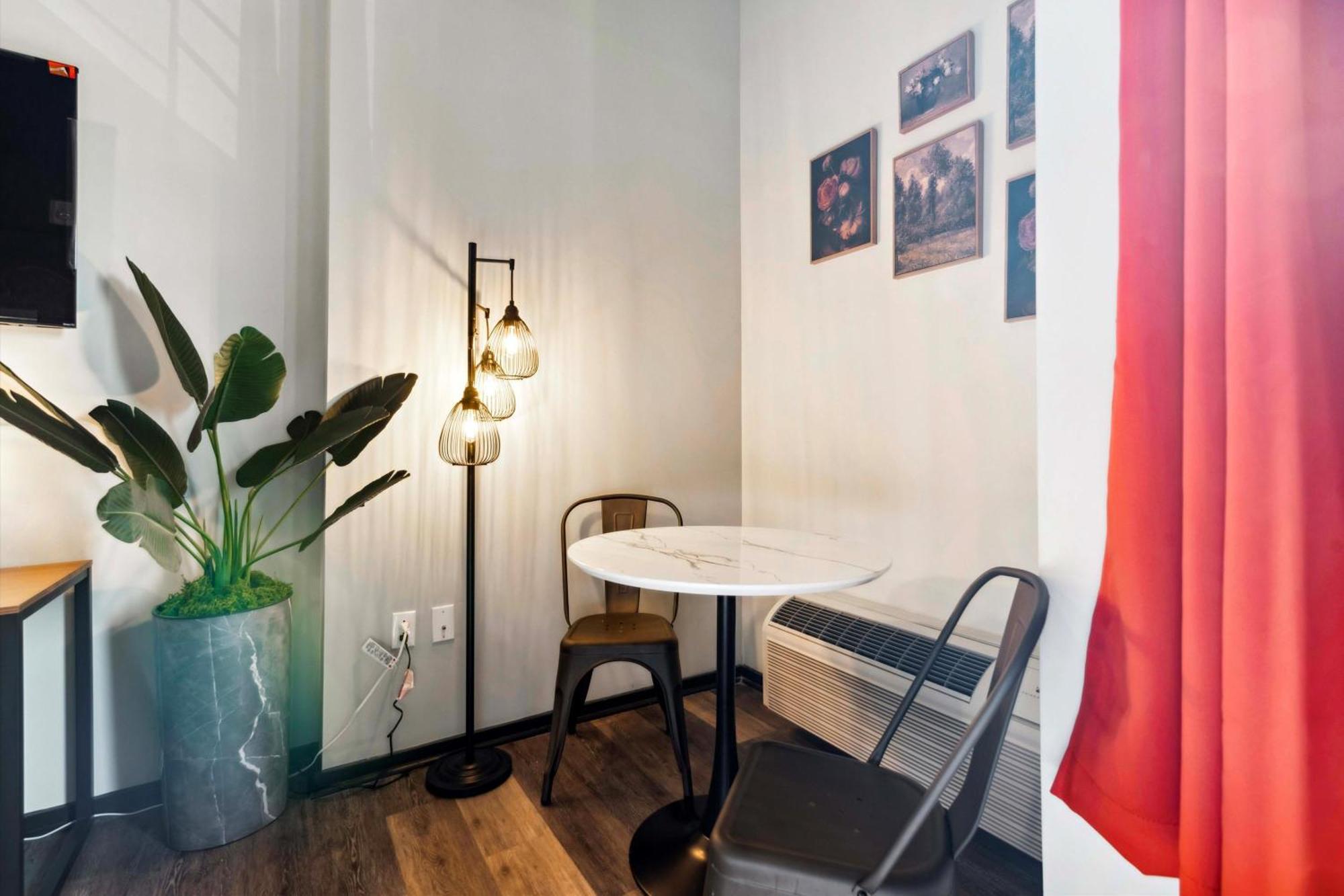 Large 3Br Apts & Studios, Free Parking, Gym, Game Room Філадельфія Екстер'єр фото